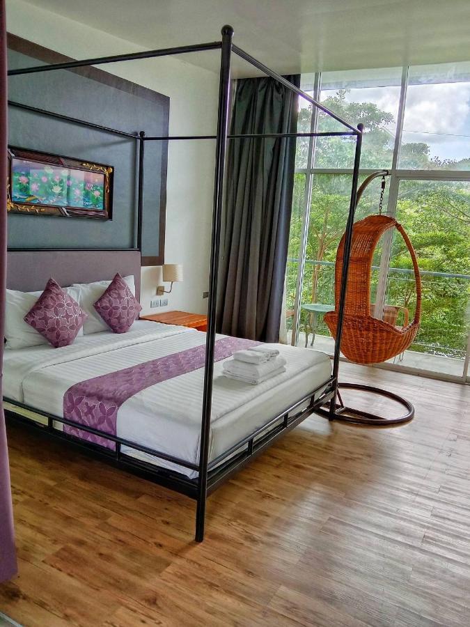 Lg Lemon Grass Hotell Na Chom Thian Exteriör bild