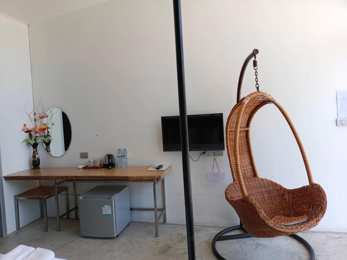 Lg Lemon Grass Hotell Na Chom Thian Exteriör bild