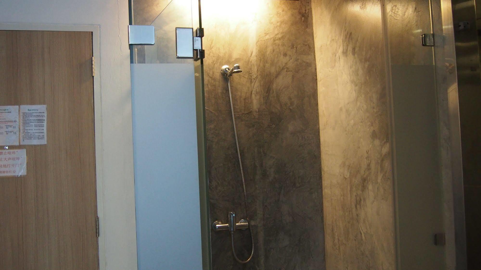 Lg Lemon Grass Hotell Na Chom Thian Exteriör bild